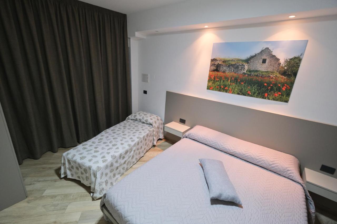 Il Porto Affittacamere B&B Brindisi Buitenkant foto