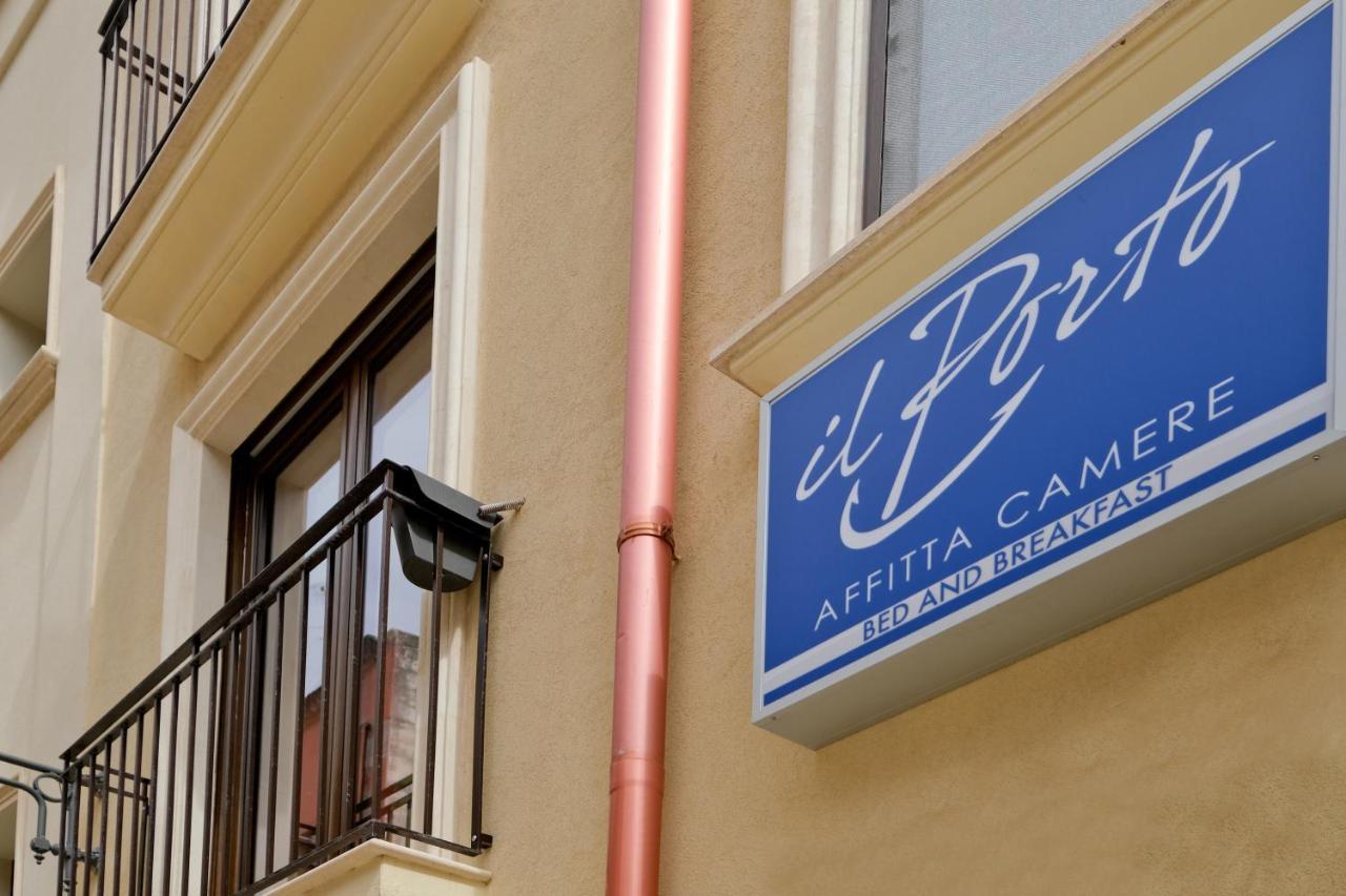 Il Porto Affittacamere B&B Brindisi Buitenkant foto